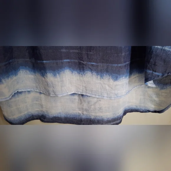 Kim Rogers Blue and White Women's Top Sz 2XL Rayob Poly Casual Trabel Cruise - Picture 5 of 8